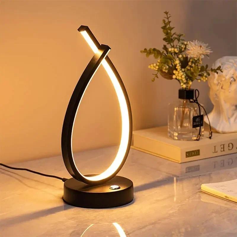 Luminária de Mesa Slim LED com Touch em Alumínio