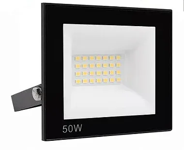 Refletor LED Compacto 50W Branco Quente para Ambientes Externos