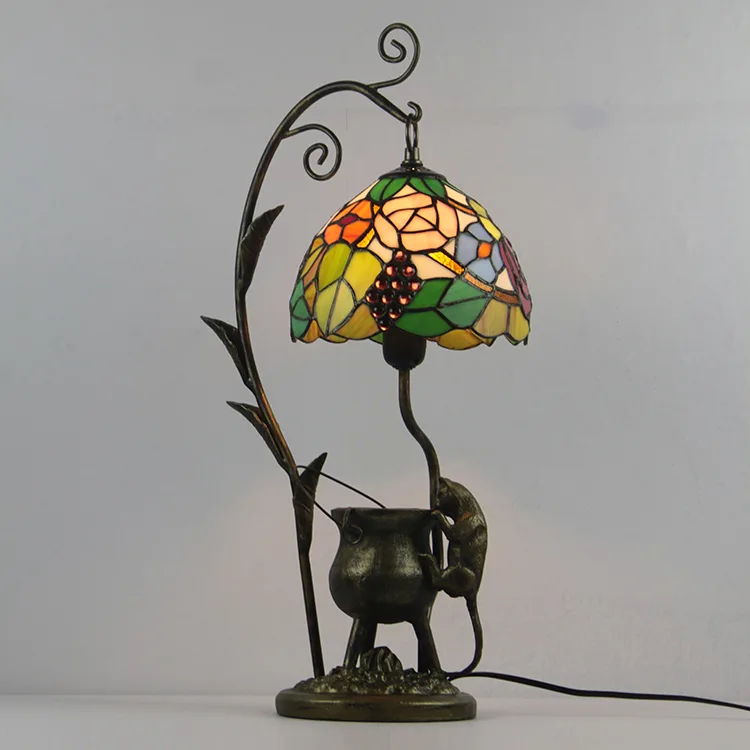 Abajur de Mesa Tiffany Uvas — Vitral Artesanal