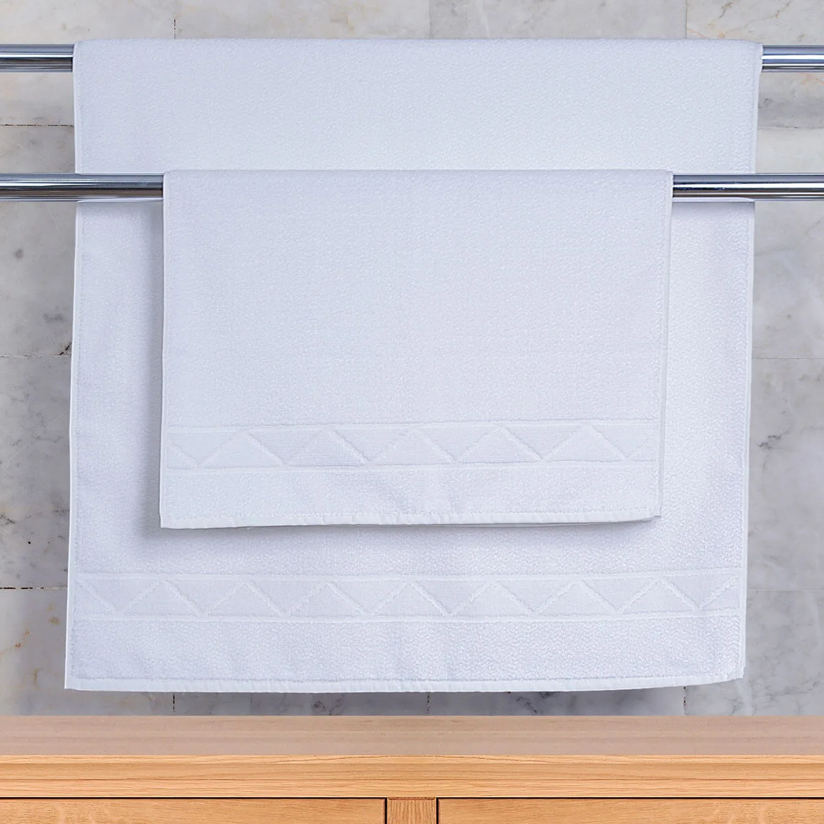 Toalha de Banho Algodão/Poliéster 420g/m² 70cm x 1,50m, Alta Durabilidade