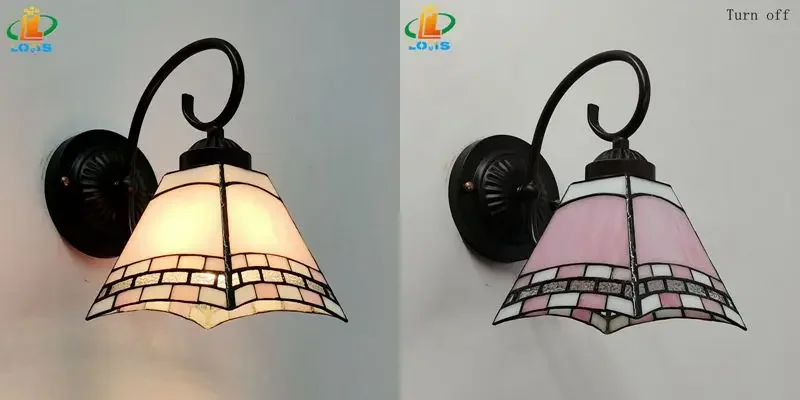 Arandela Tiffany Romena Vitral Quadrada: Charme Clássico para Seu Ambiente