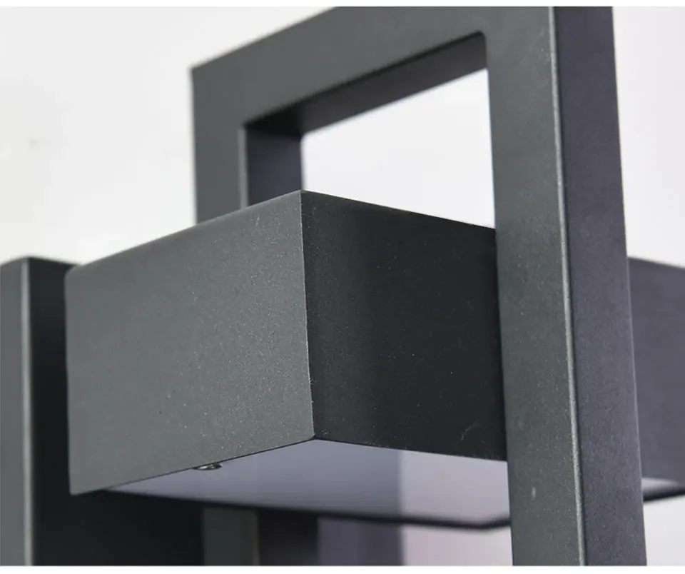 Arandela Industrial Torino: Iluminação Externa Bivolt para Fachadas e Varandas