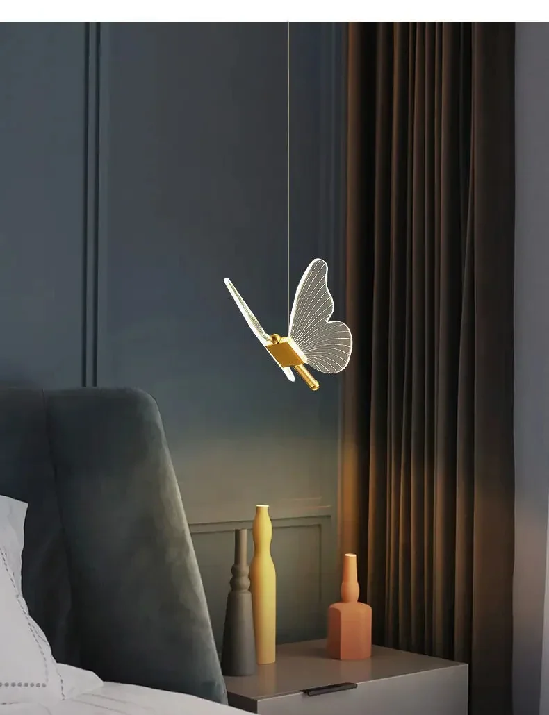 Pendente Borboleta Encantada: Metal e Acrílico Bivolt