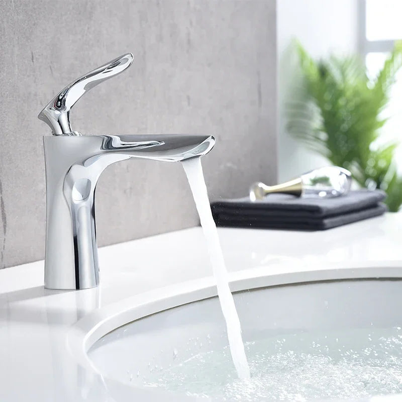 Torneira Monocomando de Metal para Banheiro e Lavabo - Design Luxo