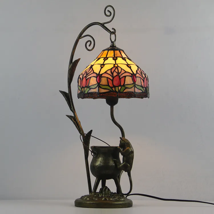 Abajur de Mesa Tiffany Tulipas — Vitral Artesanal