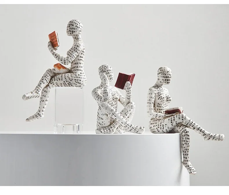 Escultura Decorativa Mulher Lendo Livro em Resina