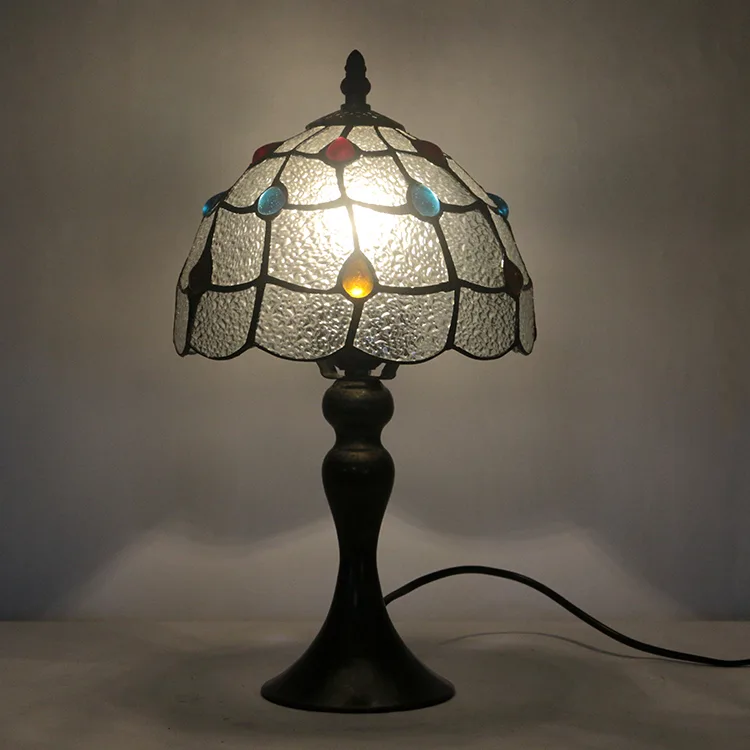 Abajur de Mesa Tiffany 15" Vitral Clássico — Vitral Artesanal