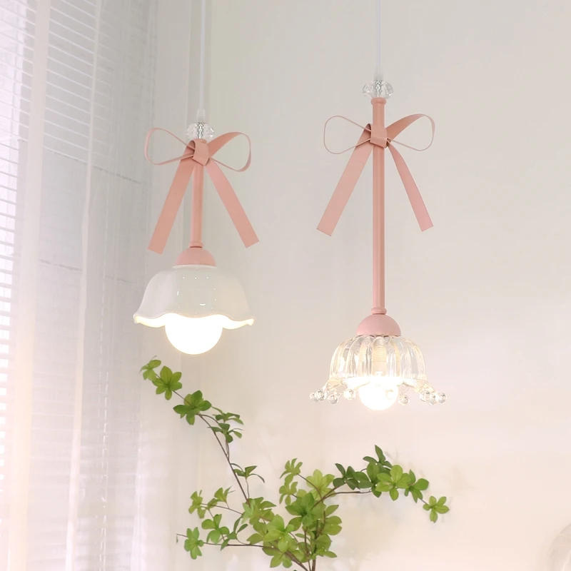 Pendente Princesa LED Rosa para Quartos Encantados