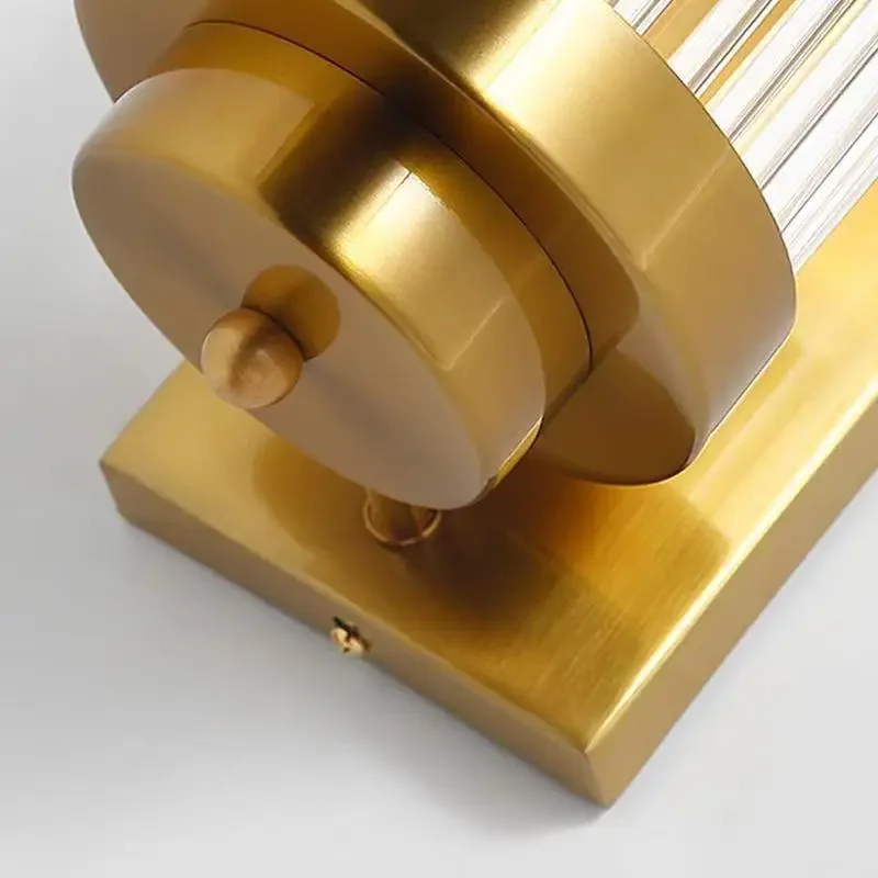 Arandela de Parede Tubo Imperial em Metal e Vidro - Bivolt