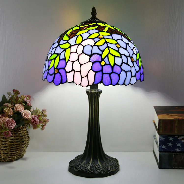 Abajur de Mesa Tiffany 12" Glicínia — Vitral Artesanal