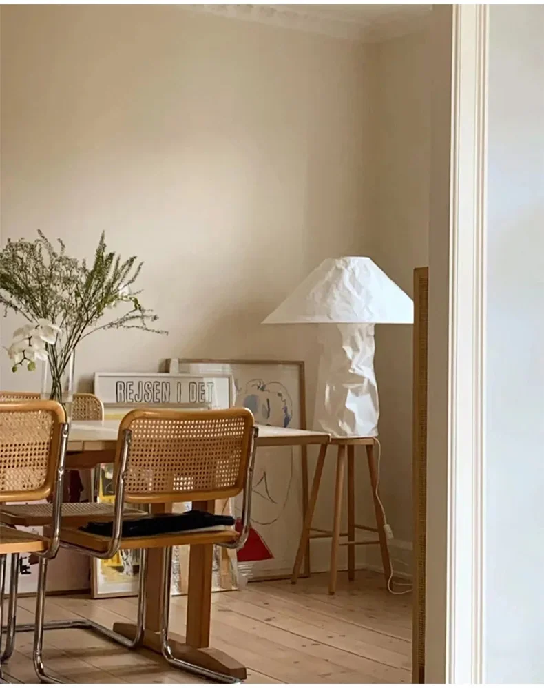 Abajur Estilo Wabi-sabi em Tyvek Natural LED E27