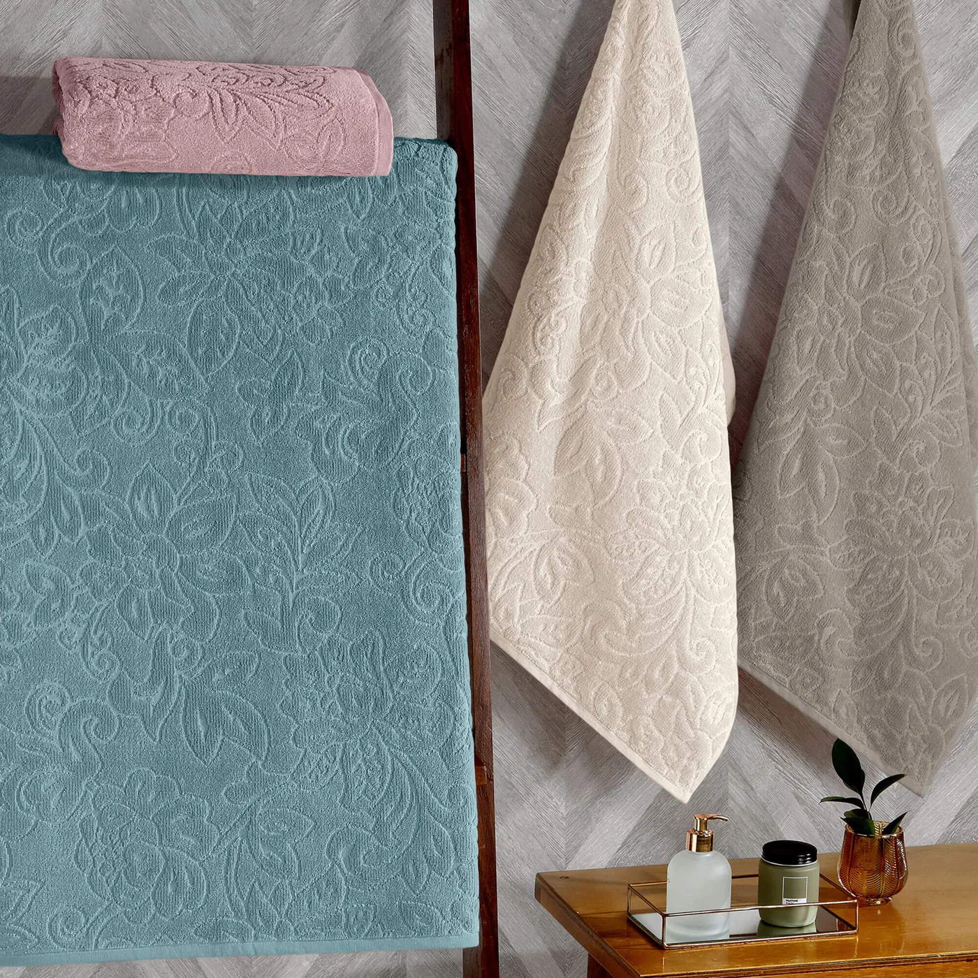 Toalha de Rosto Jacquard, Algodão, 460g/m², 50cm x 70cm, Textura Alto Relevo