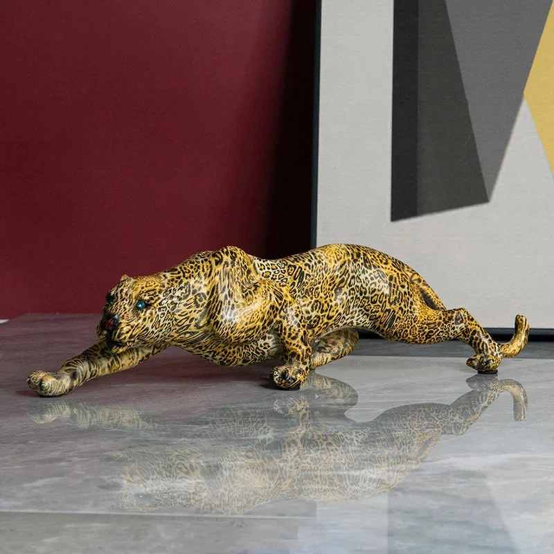 Escultura Decorativa Leopardo Elegante em Resina - Estilo Moderno