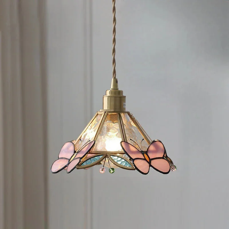 Pendente Tiffany Vitral Borboleta Artesanal - Toque de Cor e Serinidade