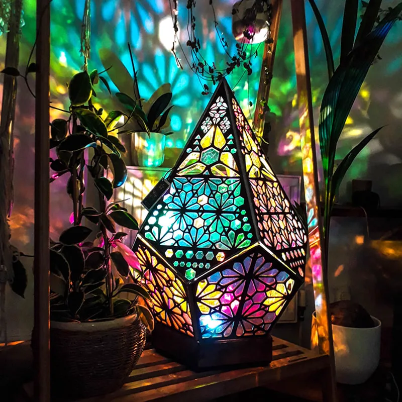 Abajur LED com Projeção e Efeito Vitral Marrom