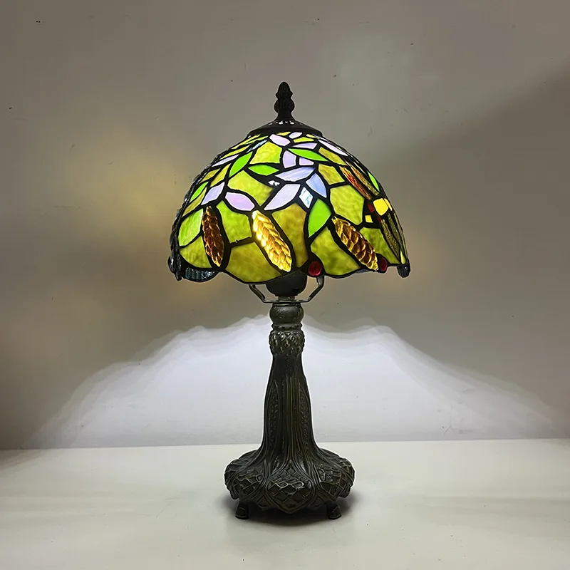 Abajur de Mesa Tiffany Vitral Clássico — Vitral Artesanal