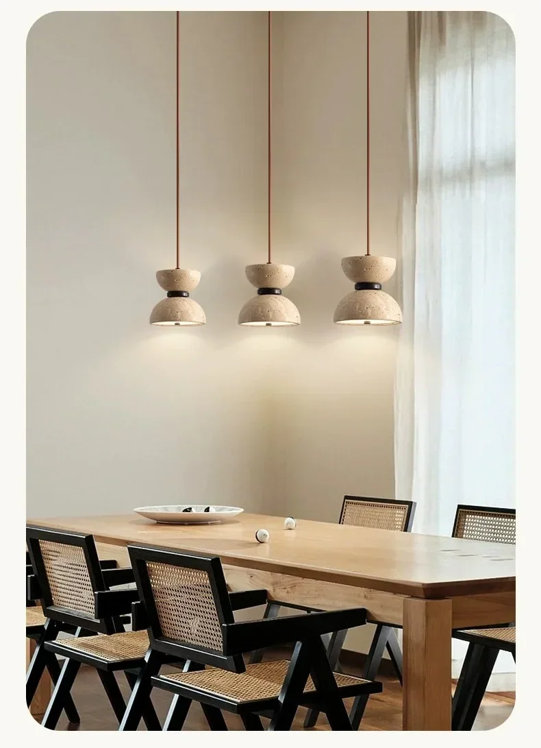 Pendente de teto em pedra travertino Jessy - Iluminação natural e elegante