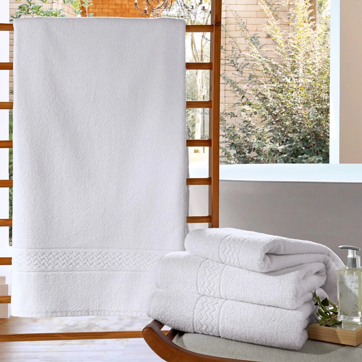 Toalha de Banho Algodão/Poliéster 480g/m² 70x150cm Jacquard