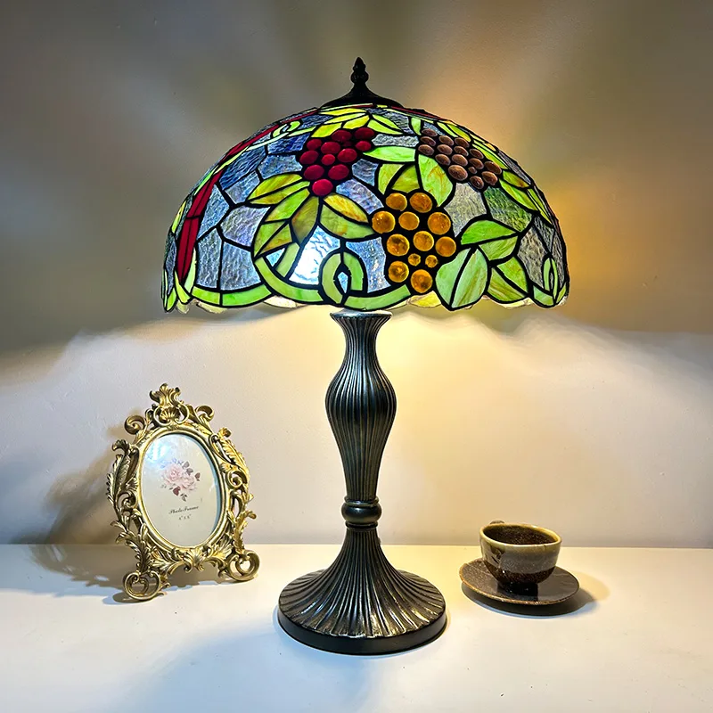 Abajur de Mesa Tiffany Libélula — Vitral Artesanal