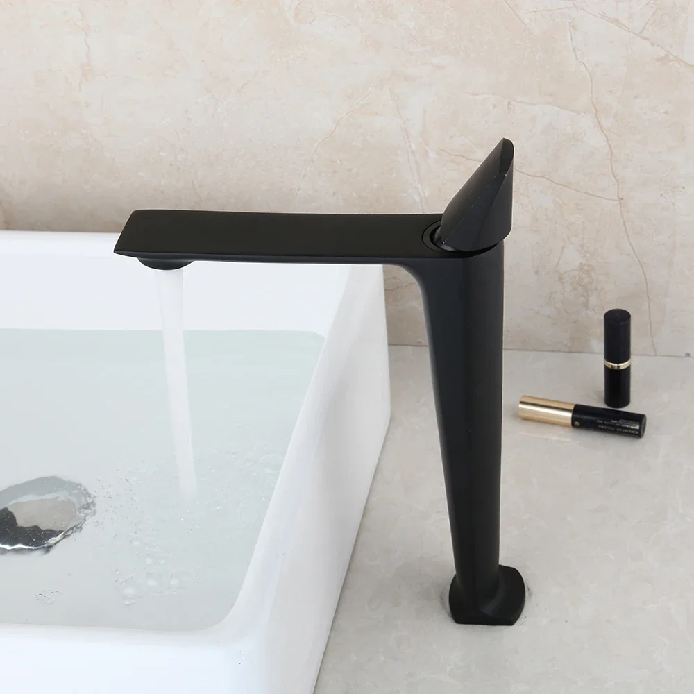 Torneira Monocomando Allane para Banheiro e Lavabo - Água Quente e Fria