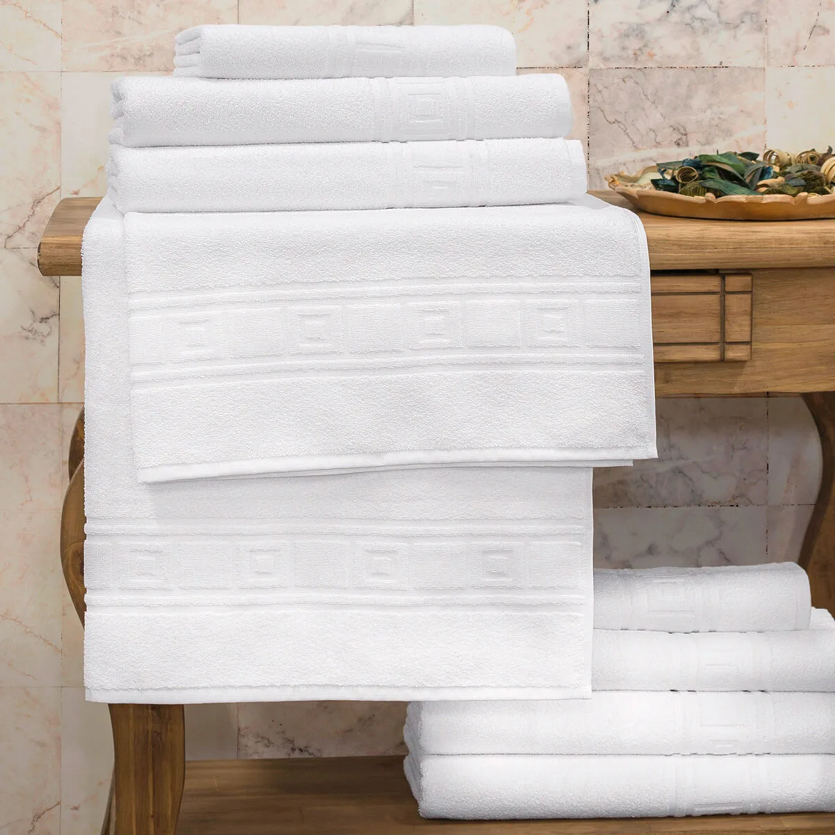 Toalha de Rosto 88% Algodão 480g/m² 50cm x 80cm Fio Singelo