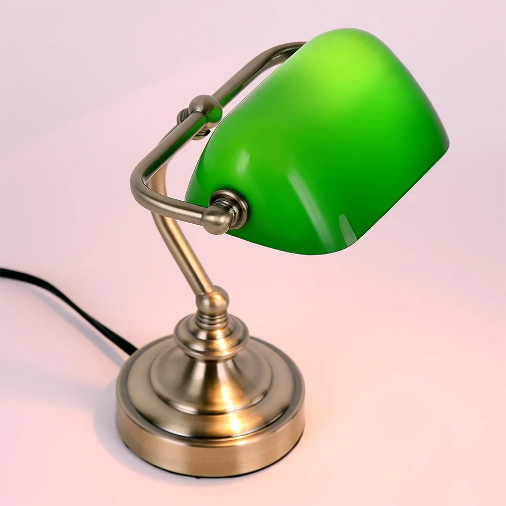 Luminária de Mesa Industrial com Cúpula de Vidro