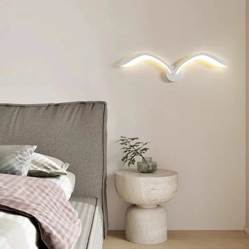 Arandela Pássaro Gaivota LED Moderna - Metal e Acrílico Bivolt
