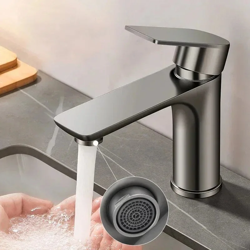 Torneira monocomando Sindy para lavatório banheiro em aço inox