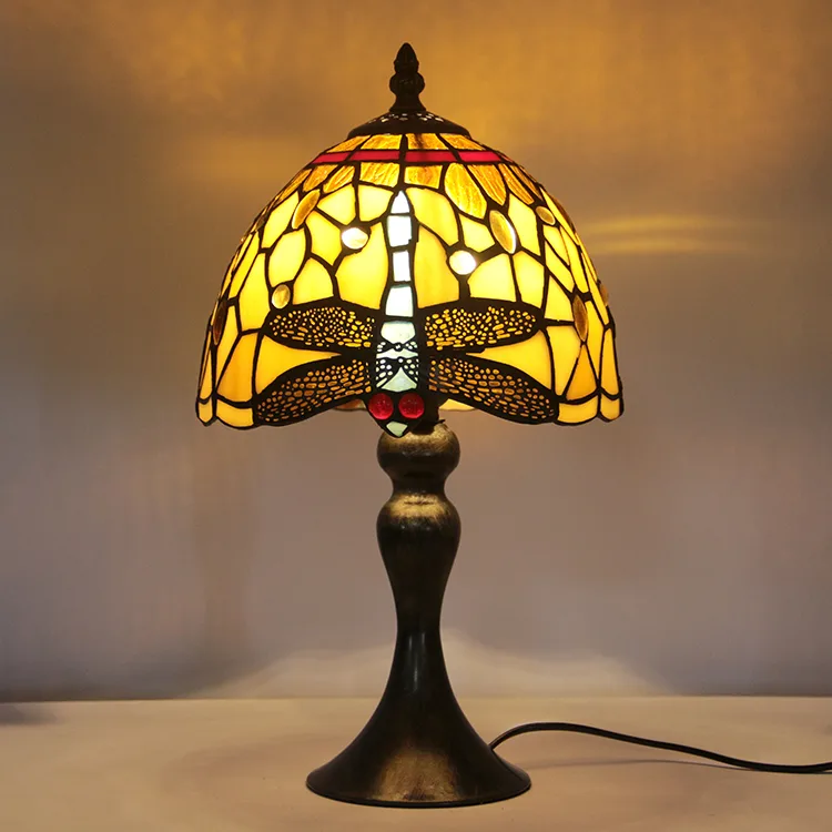 Abajur de Mesa Tiffany 15" Libélula — Vitral Artesanal