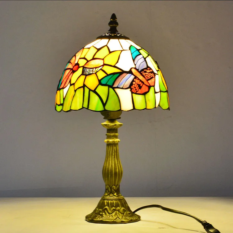 Abajur de Mesa Tiffany Girassol — Vitral Artesanal