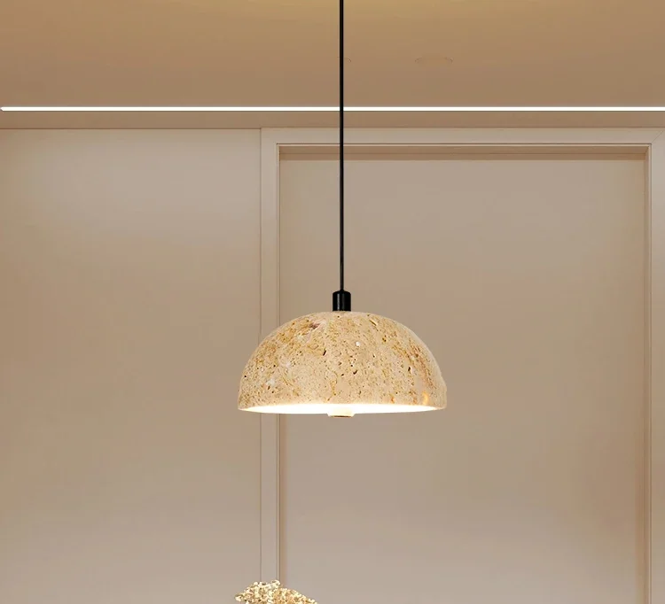 Pendente de teto Colina em pedra travertino com LED integrado