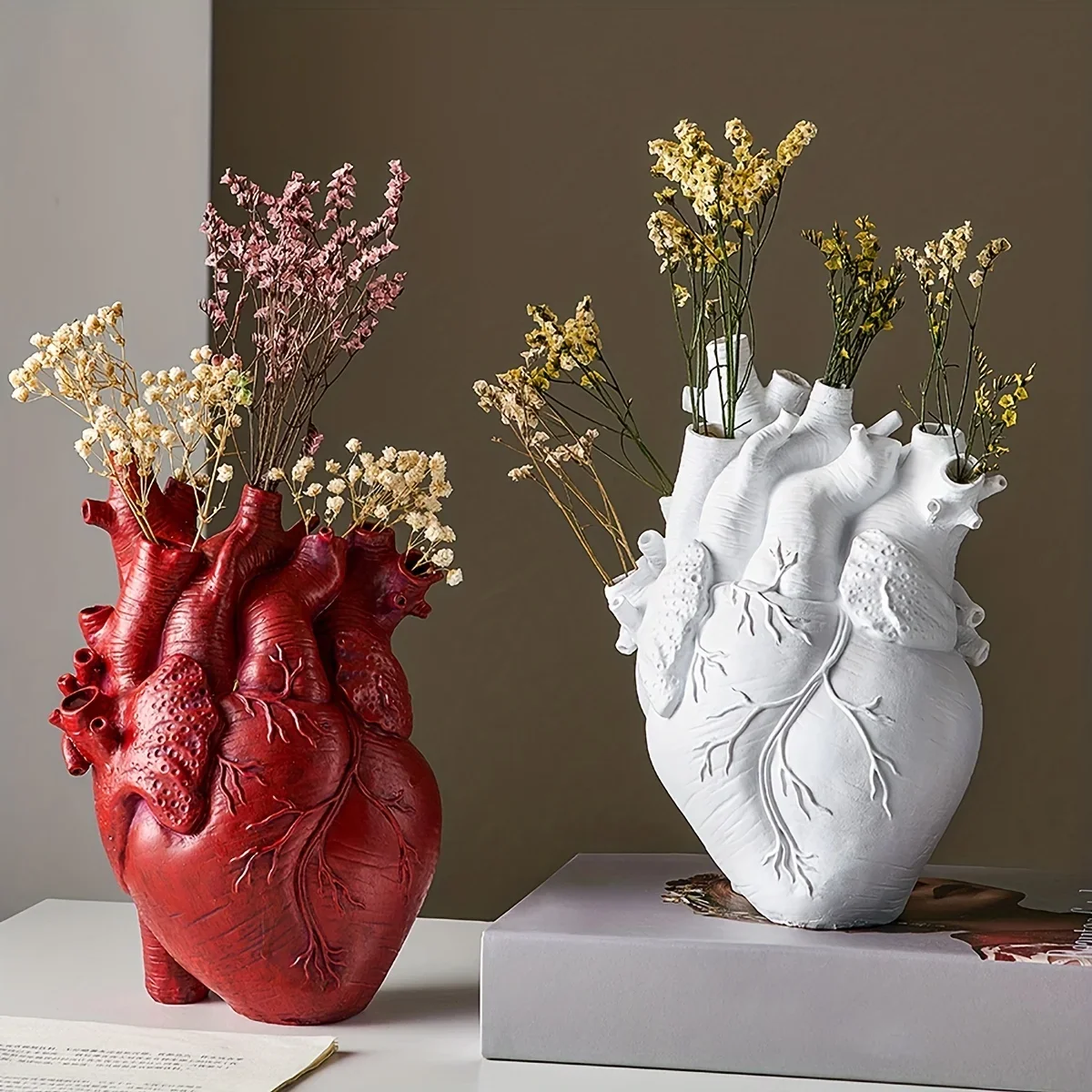 Escultura Vaso Coração Anatômico Decorativo Resina Moderna