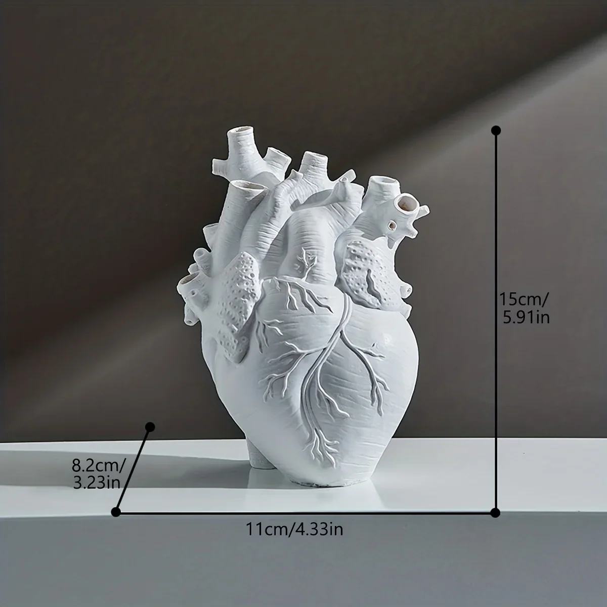 Escultura Vaso Coração Anatômico Decorativo Resina Moderna
