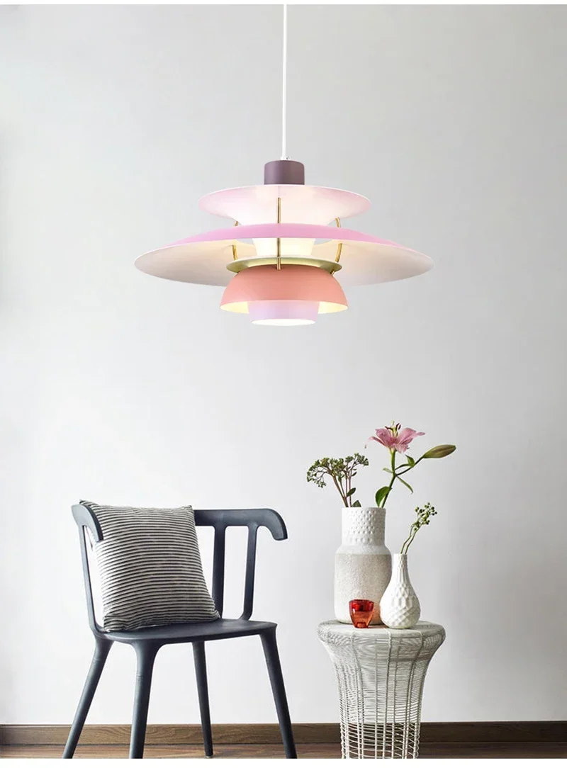 Pendente Elegância Dinamarquesa PH5 - Iluminação e Estilo para seu Lar