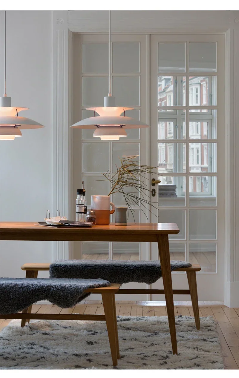 Pendente Elegância Dinamarquesa PH5 - Iluminação e Estilo para seu Lar