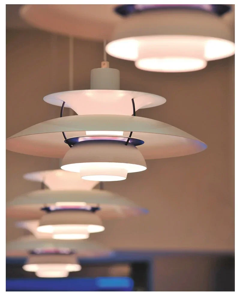 Pendente Elegância Dinamarquesa PH5 - Iluminação e Estilo para seu Lar