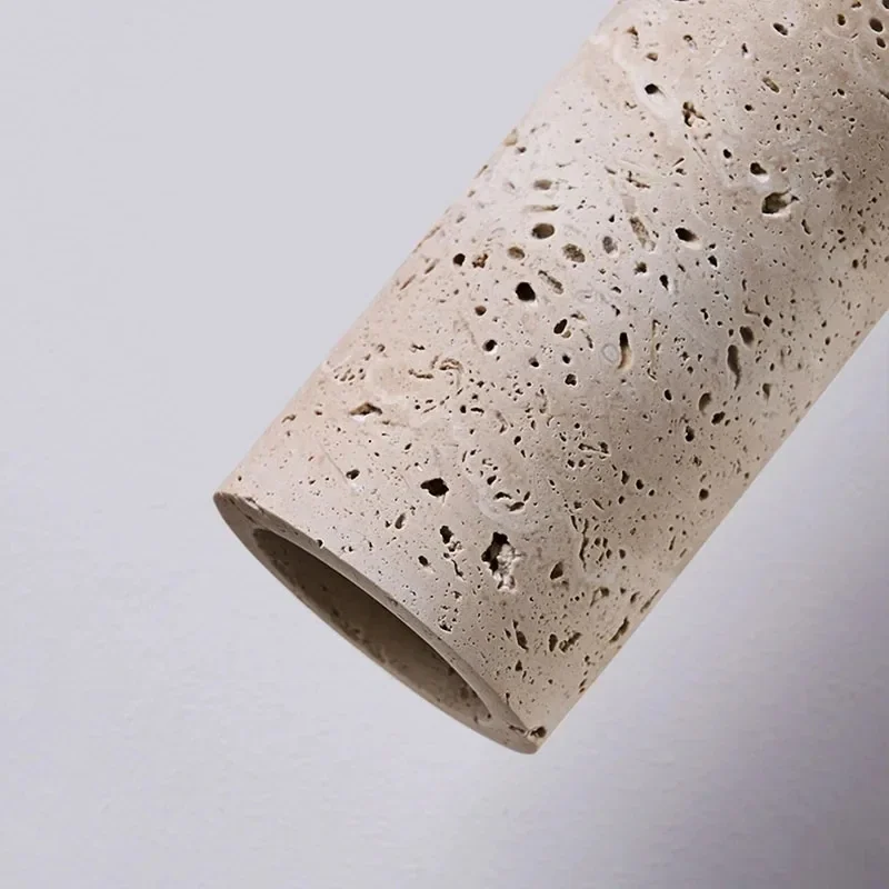 Pendente de Travertino Thalia: Elegância Natural para Sua Iluminação