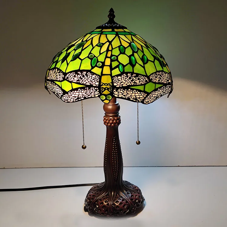 Abajur de Mesa Tiffany 22" Libélula — Vitral Artesanal
