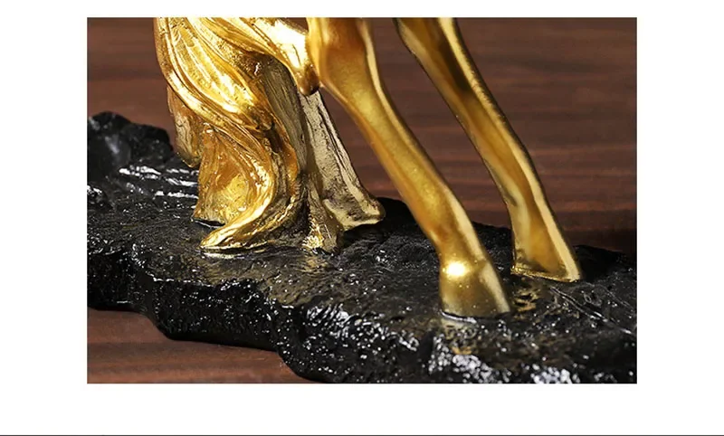 Escultura Cavalo em Resina Porta Garrafa Decorativo Elegante
