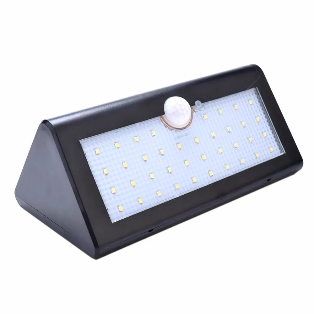 Luminária Solar LED 40 LEDs Sensor Movimento Preta Resistente Água