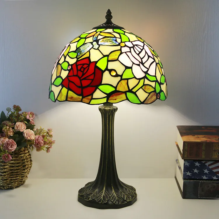 Abajur de Mesa Tiffany 12" Floral — Vitral Artesanal