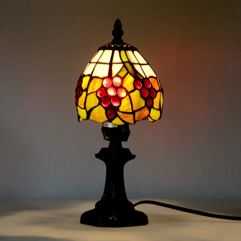 Abajur de Mesa Tiffany Uvas — Vitral Artesanal