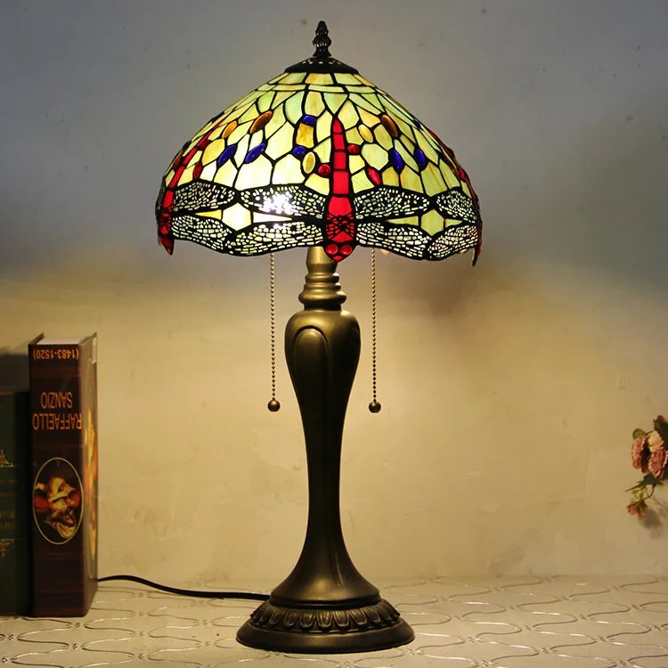 Abajur de Mesa Tiffany 12" Libélula — Vitral Artesanal